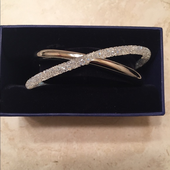 Swarovski Crystaldust Cross Cuff - Picture 2 of 5